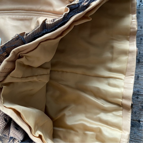 New with tags Red Valentino lamb skin leather tiered ruffle lace Nappa skirt 4 - Picture 3 of 15